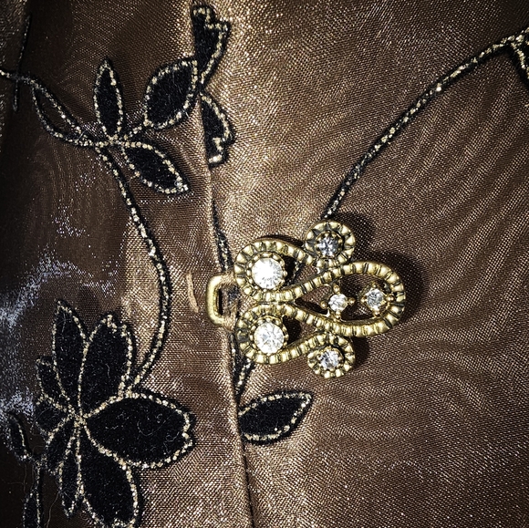 METAPHOR Dress Blouse - Picture 10 of 13